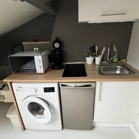 Confort A 50m De La Gare Apartment